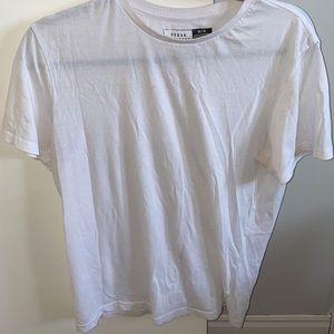 plain white tee